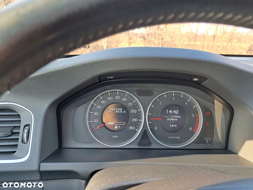 Volvo V60 D3 Kinetic - 11