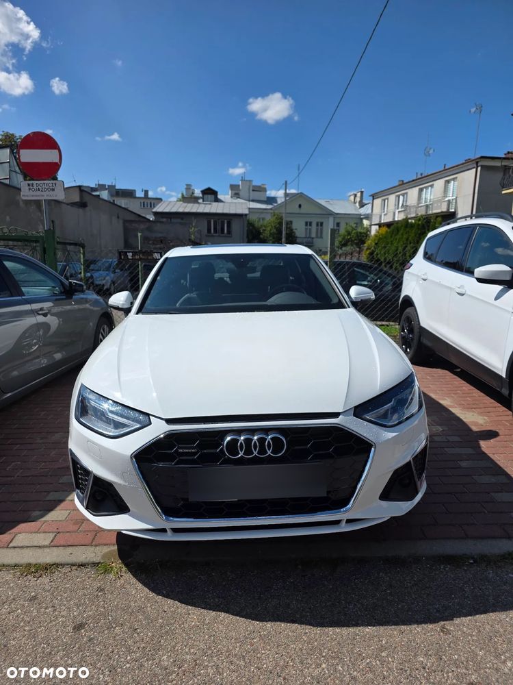 Audi A4 Limousine - 2