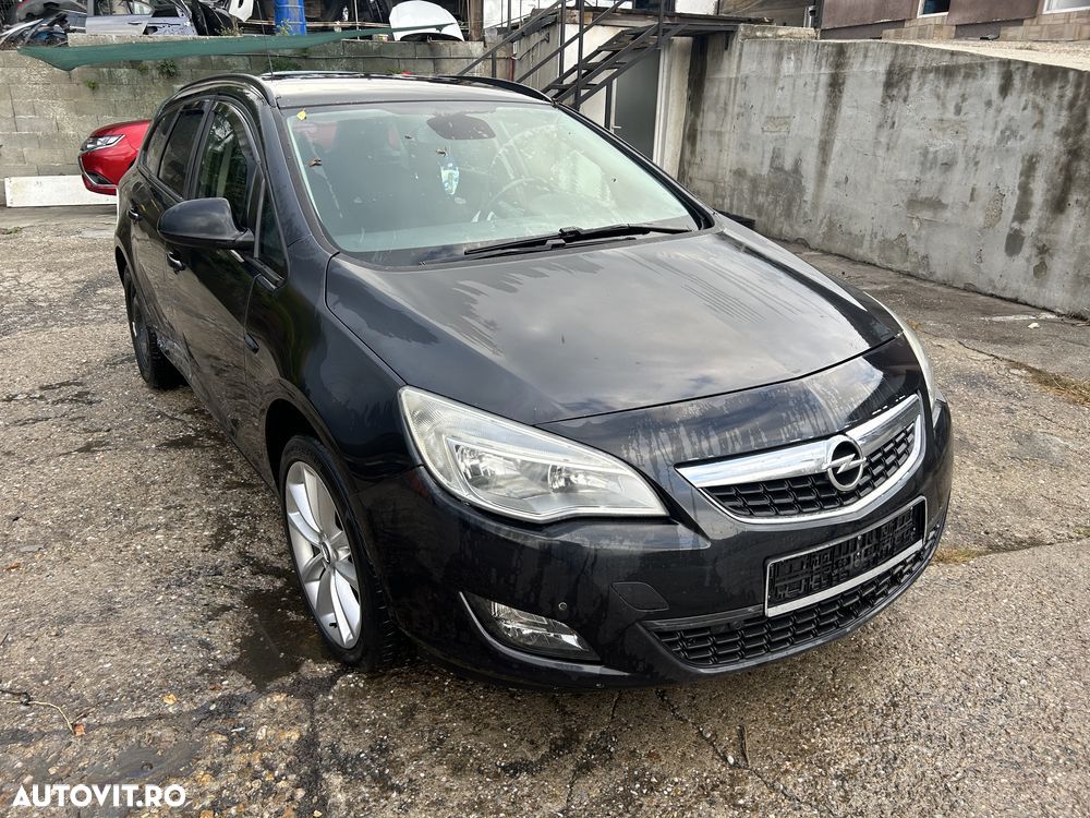 Grila centrala Opel Astra j - 2