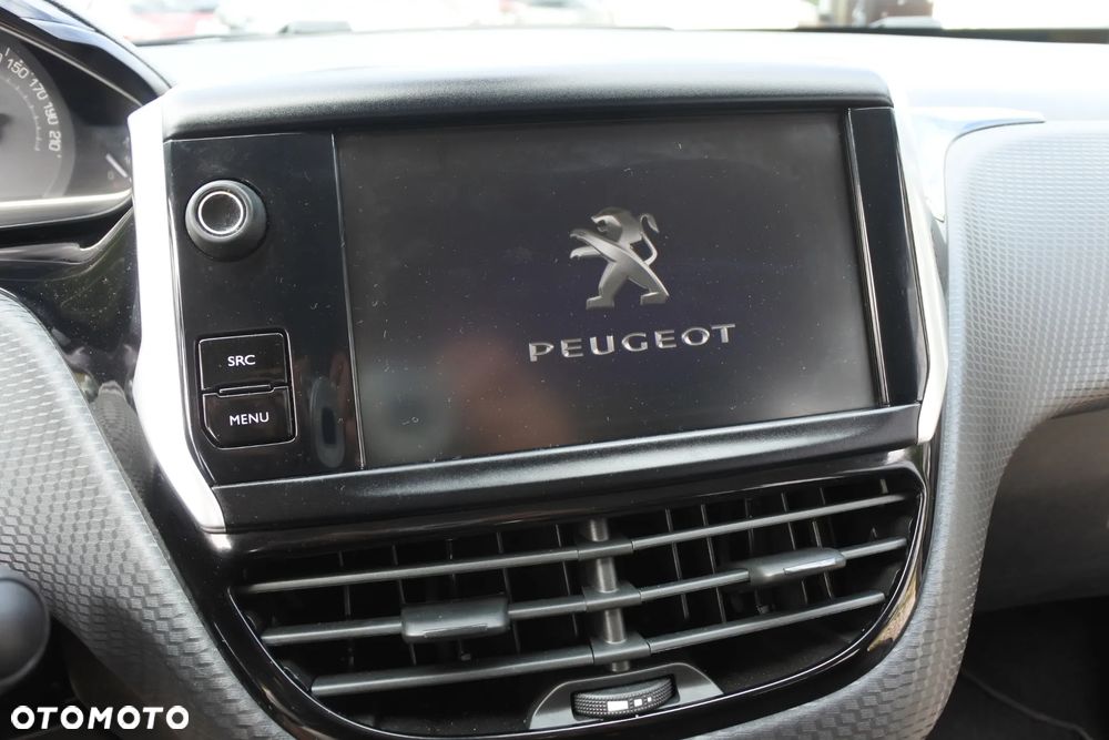 Peugeot 2008 PureTech 110 Stop&Start Allure - 23