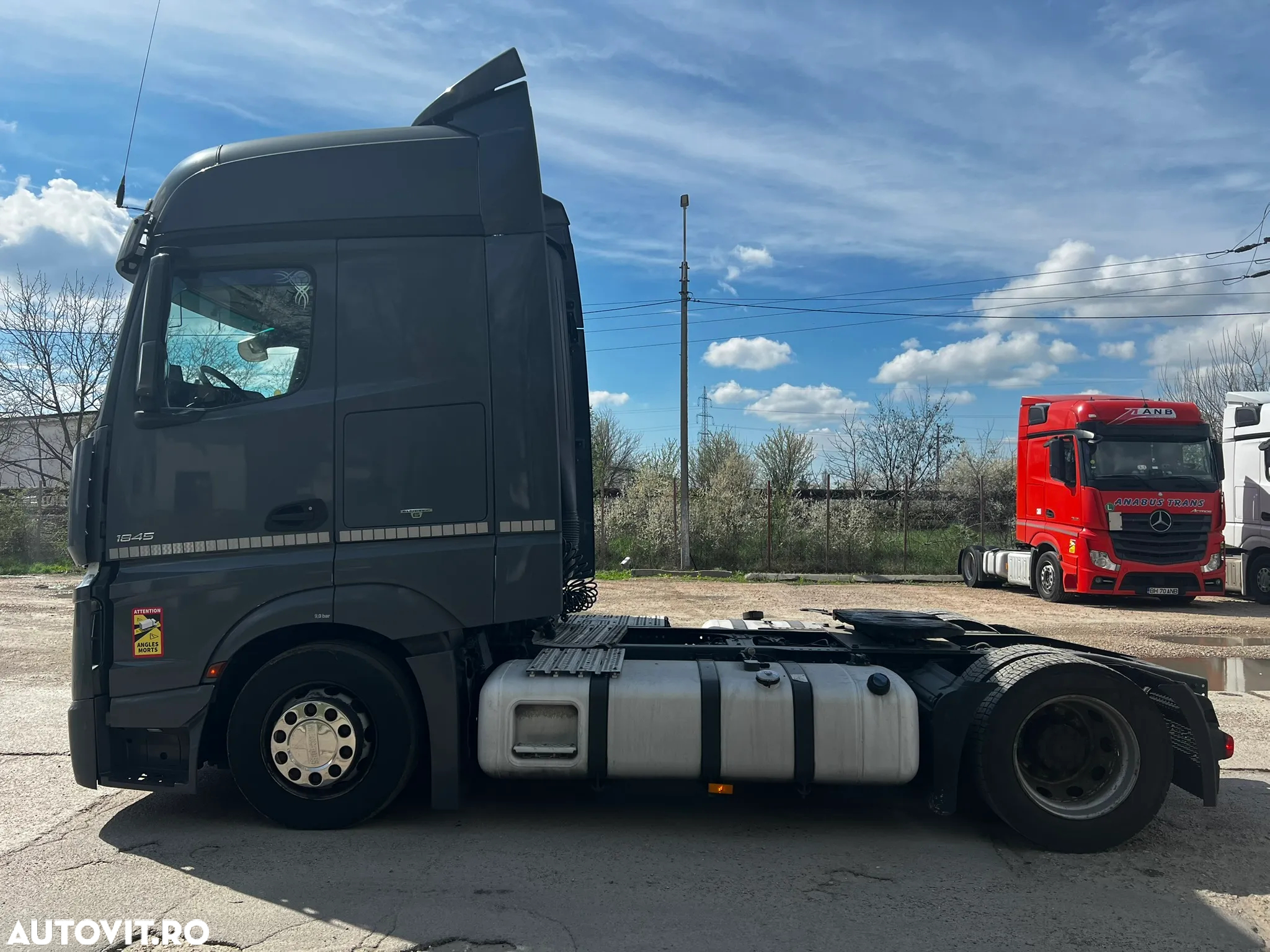 Mercedes-Benz Actros 1845 Mega - 8