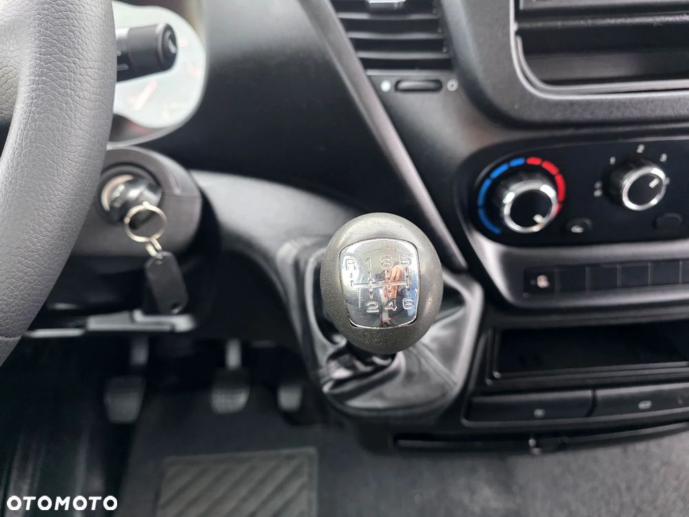 Iveco 35-170 3,0 HPI 170 KONNA SKRZYNIA 4,1M HDS HMF 1670KG WEBASTO 108T/KM PRZEBIEGU BLIŻNIAKI DO 3,5T - 25