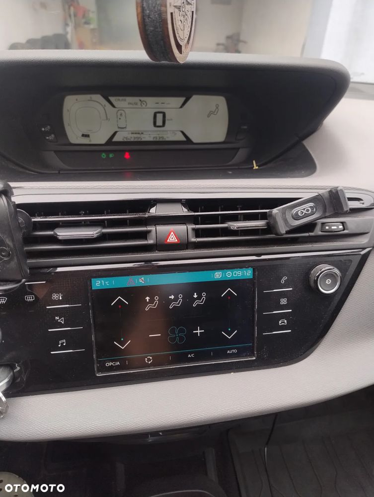 Citroën C4 Grand Picasso - 17