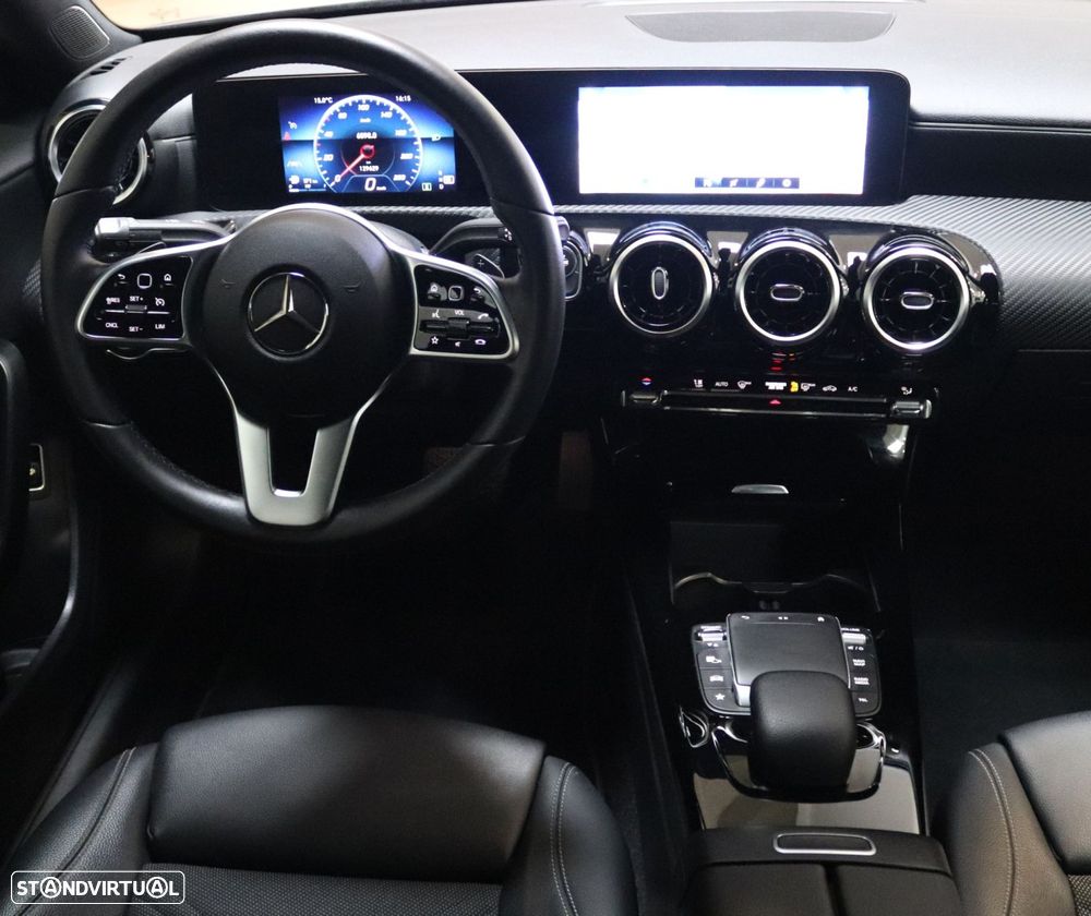 Mercedes-Benz A 180 Limousine d Style Aut. - 33