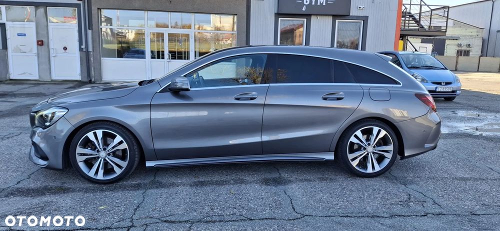 Mercedes-Benz CLA 220 4-Matic - 4