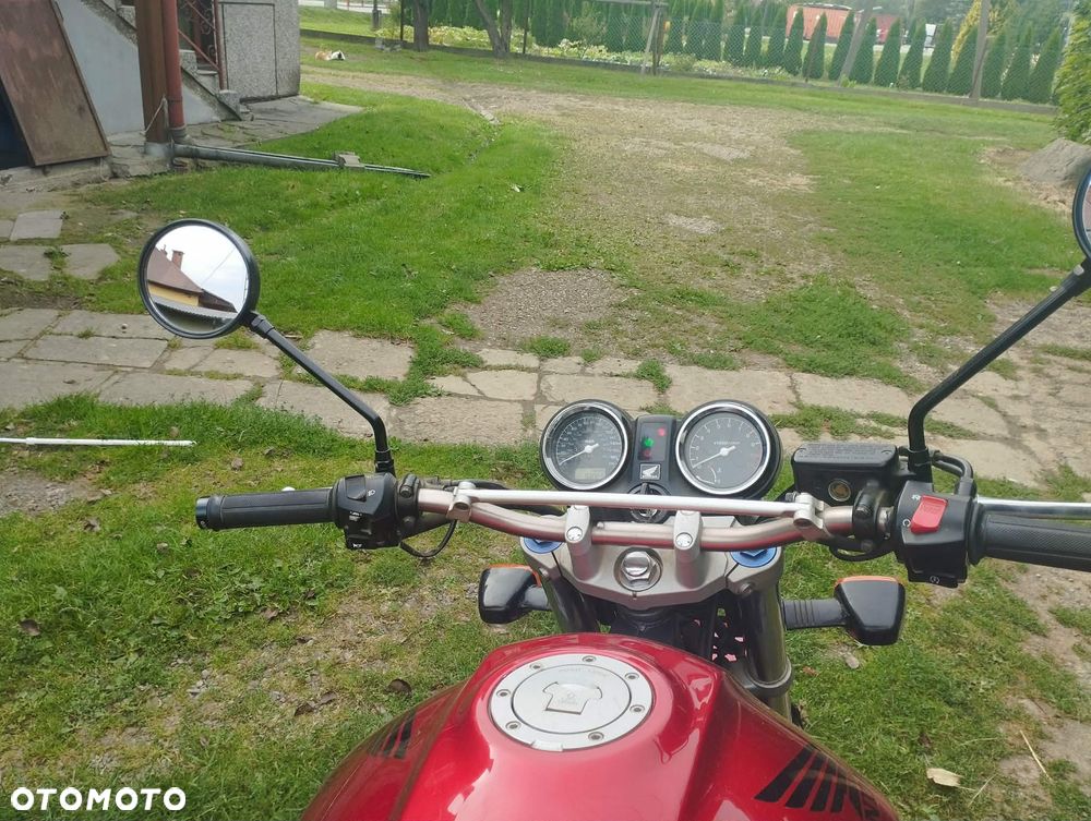 Honda Hornet - 8
