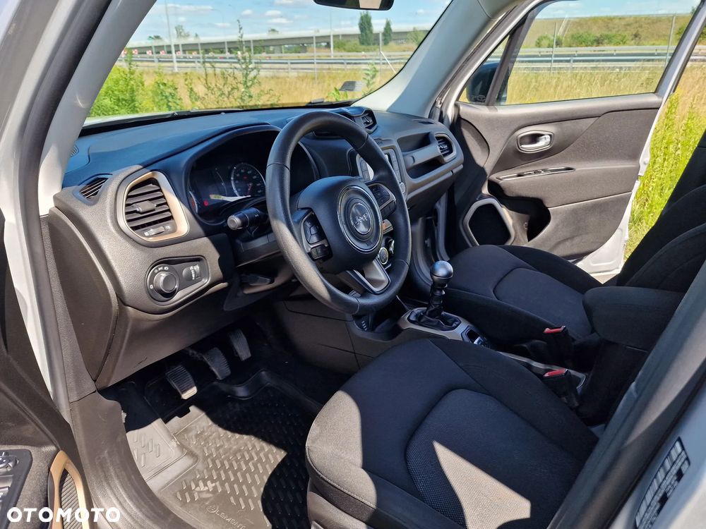 Jeep Renegade - 23