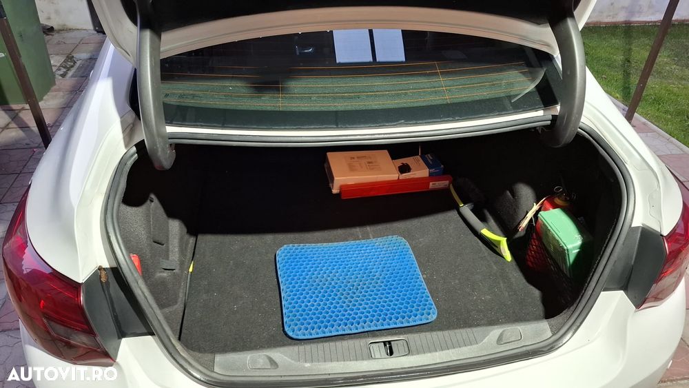 Opel Astra 1.4 Turbo ECOTEC Enjoy - 8