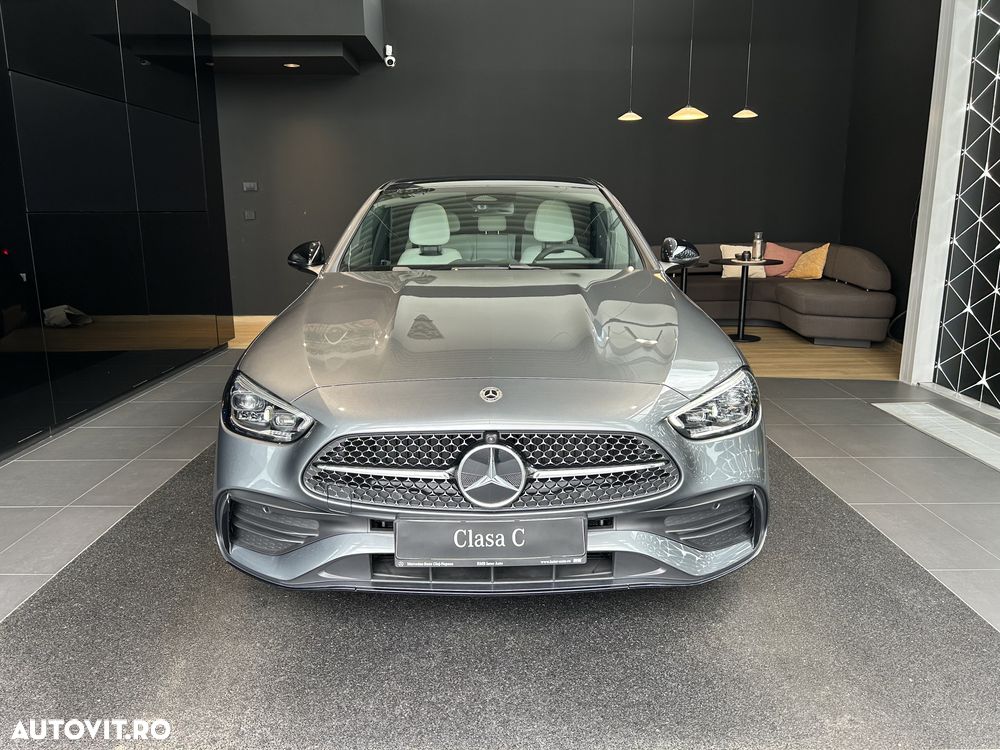 Mercedes-Benz C 300 MHEV 4MATIC - 2