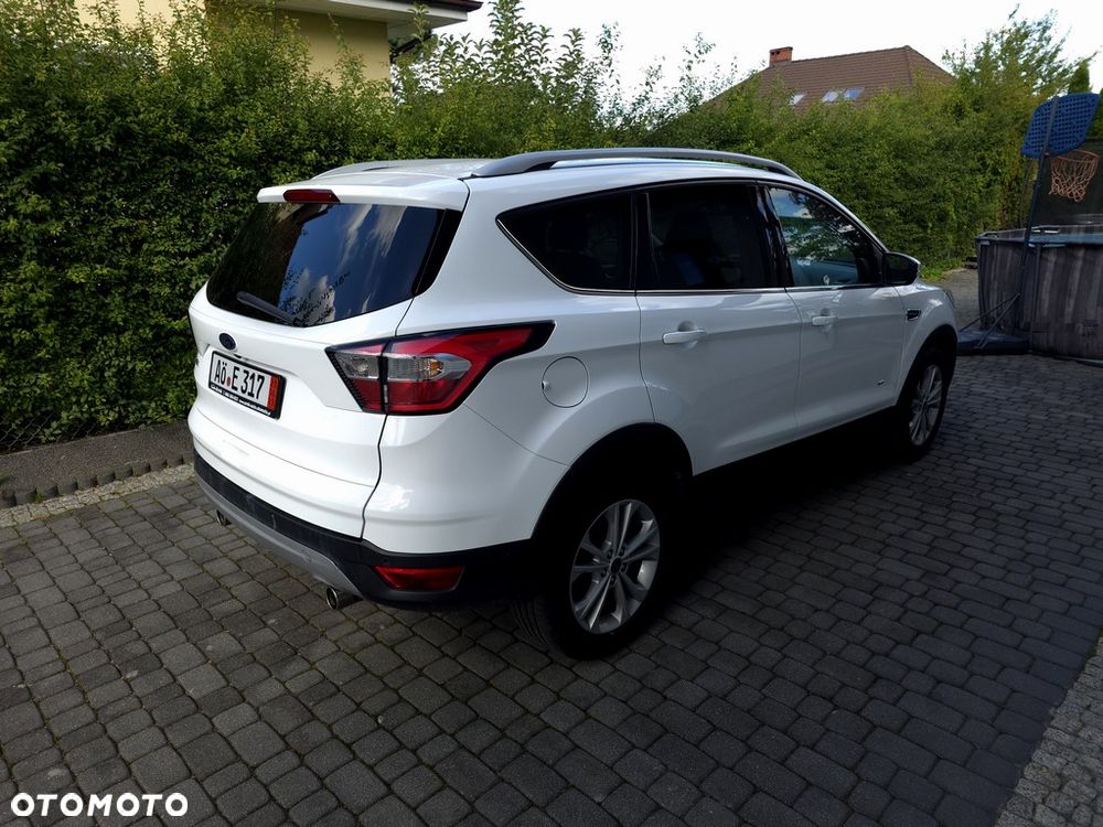 Ford Kuga 2.0 TDCi AWD Titanium - 2