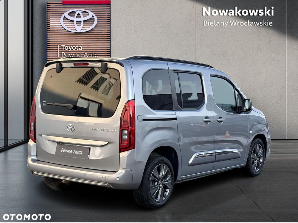 Toyota Proace City Verso 1.5 D-4D Family - 28