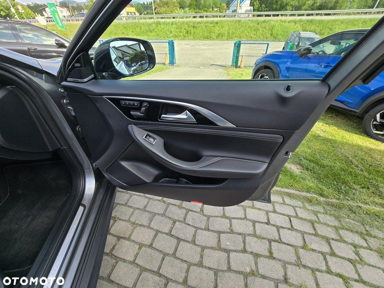 Infiniti QX30 2.0t Premium AWD 7DCT - 21