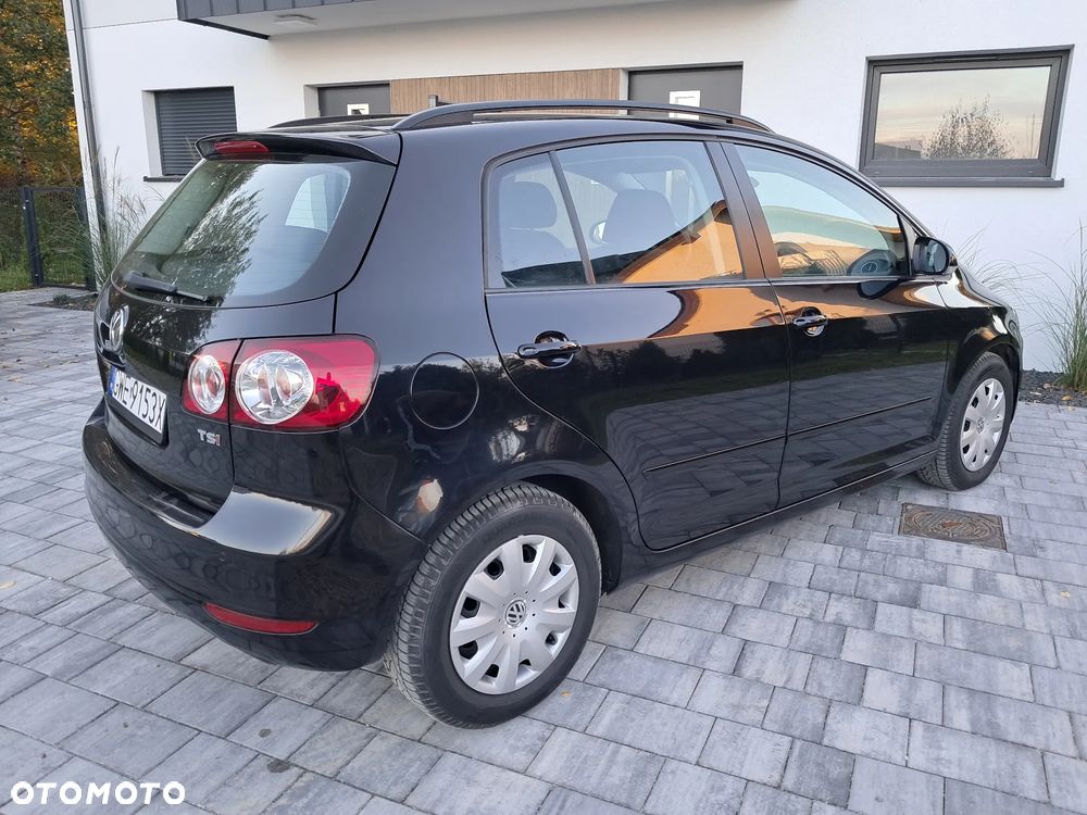 Volkswagen Golf Plus - 16
