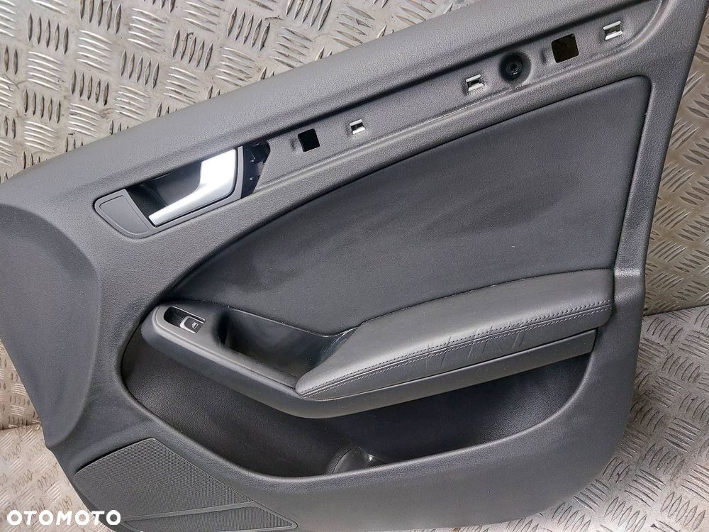 BOCZKI DRZWI KOMPLET AUDI A4 B8 SEDAN 8K1867105 8K0867305 8K0867306 - 8