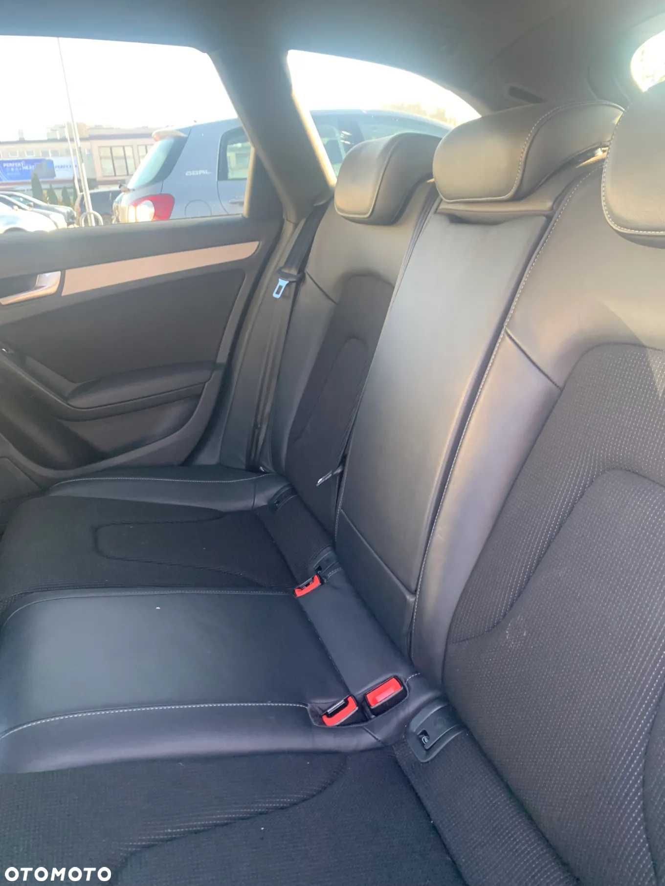Audi A4 Avant 2.0 TDI DPF quattro S tronic S line Sportpaket - 16