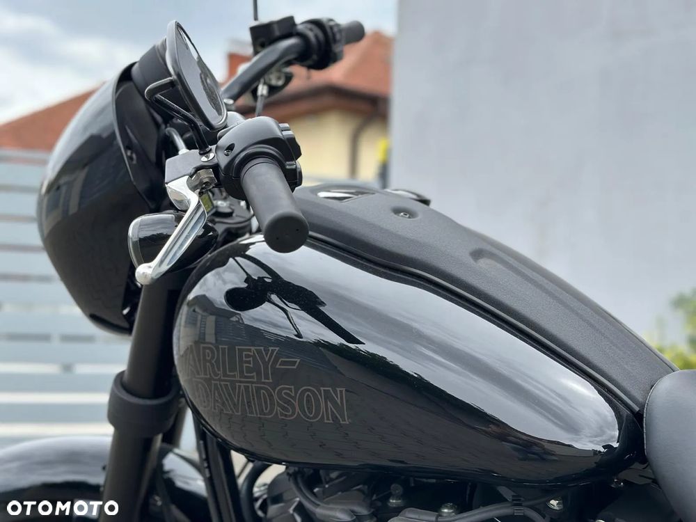 Harley-Davidson Softail Low Rider - 15