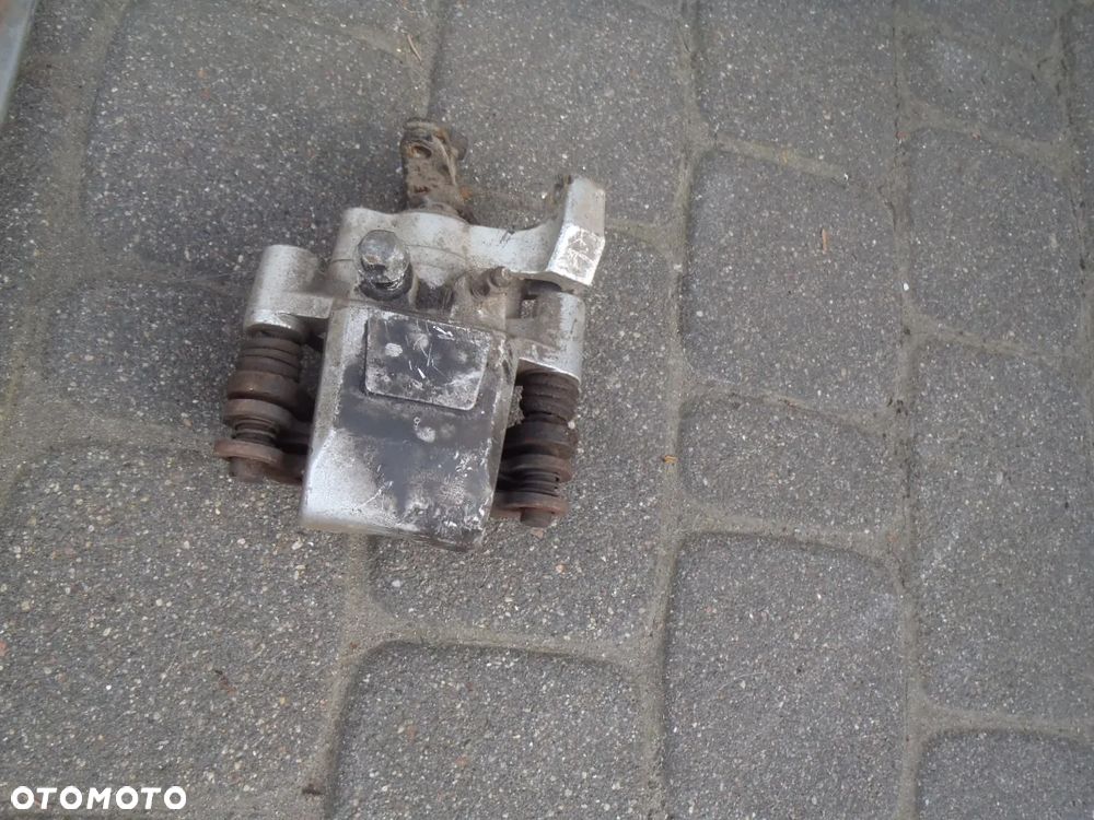 zacisk jarzmo tył tylne chatenet 26 jdm titane  ligier js 50 mgo microcar aixam 400 500 city jdm tasso italcar virgo - 21