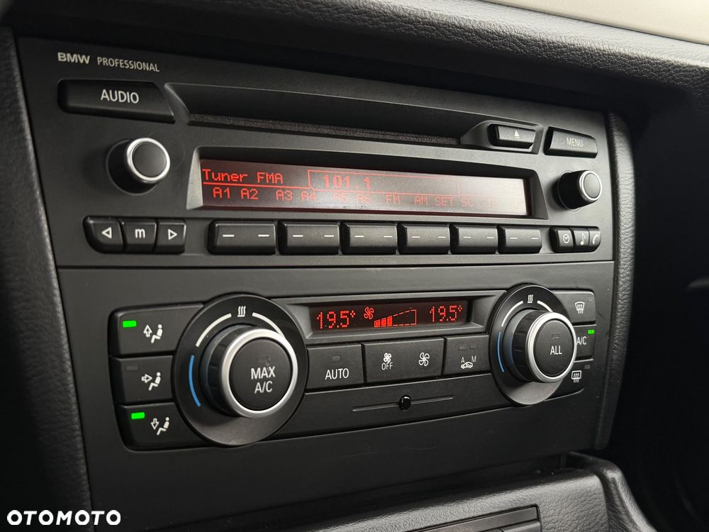 BMW X1 - 33