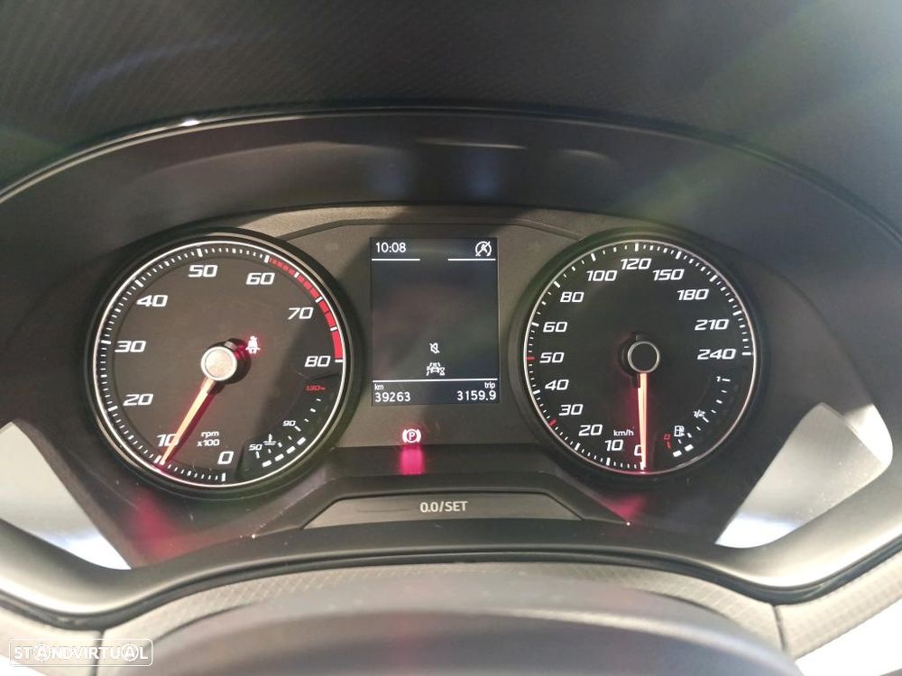SEAT Arona 1.0 TSI FR - 8