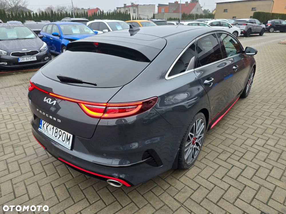 Kia ProCeed - 4
