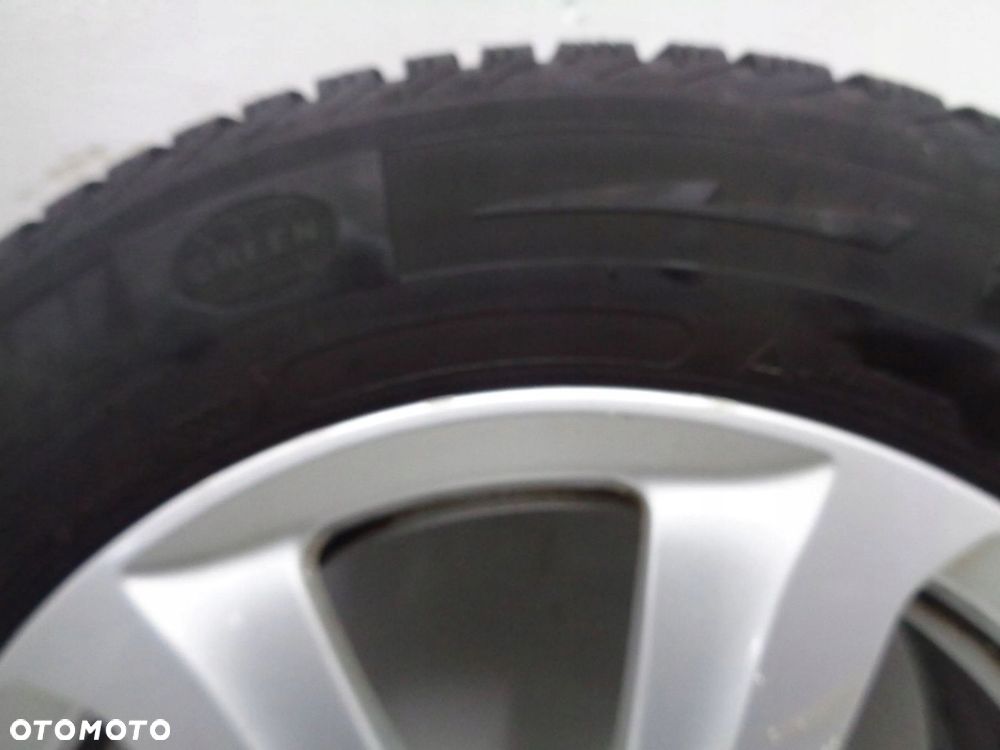 audi a4 a5 8k 8t koła felgi aluminiowe r16 7,5j et 46 8k0601025f - 4