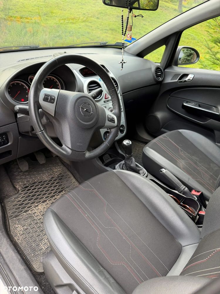 Opel Corsa - 3