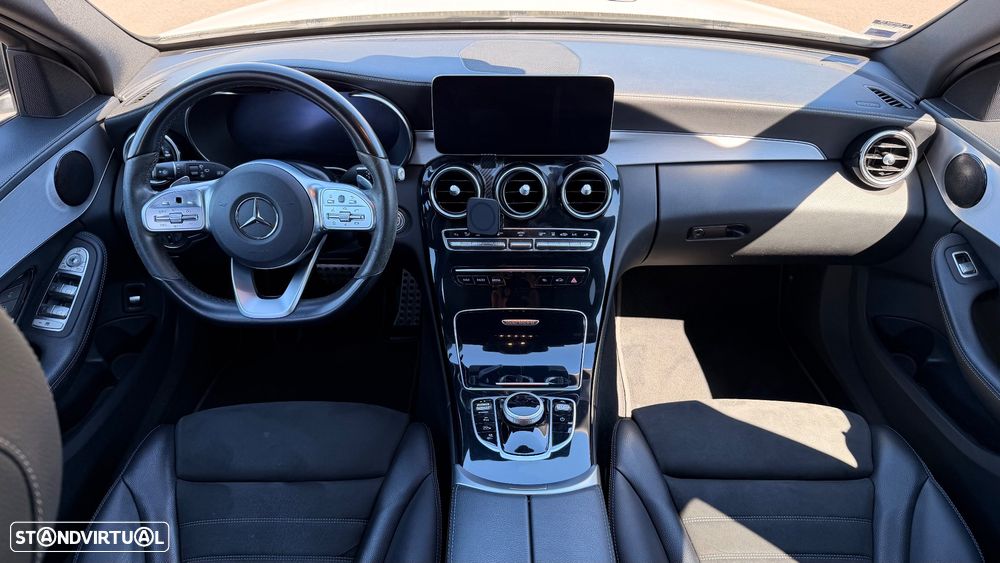 Mercedes-Benz C 300 - 38