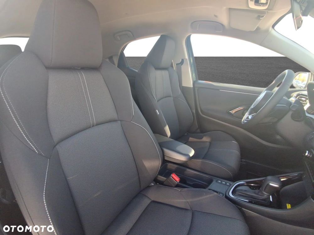 Toyota Yaris Hybrid 1.5 Style - 21