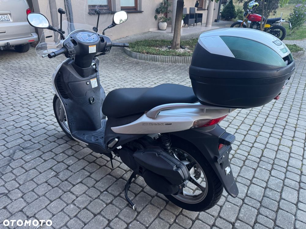Suzuki Inny - 11
