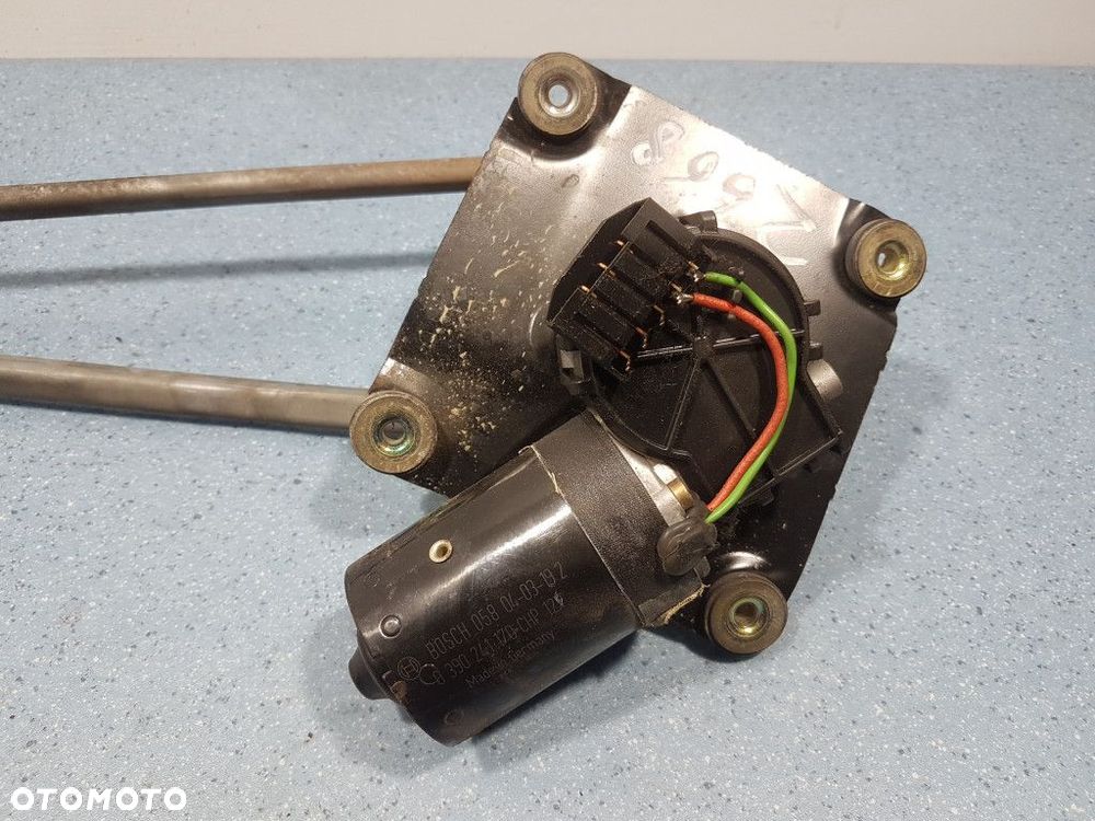 VOLVO V40 I 2-GI LIFT MECHANIZM SILNICZEK WYCIERACZEK PRZÓD D4192T3 - 6