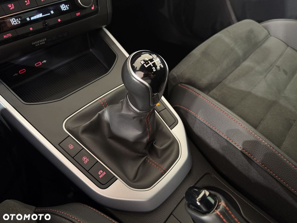 Seat Arona - 24