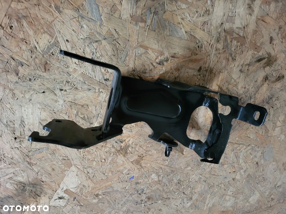 Uchwyt mocowanie pompy ABS Citroen C3 Aircross - 2