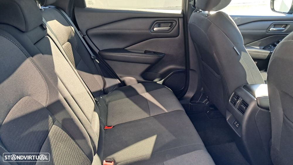 Nissan Qashqai 1.3 DIG-T N-Connecta LED Xtronic - 5