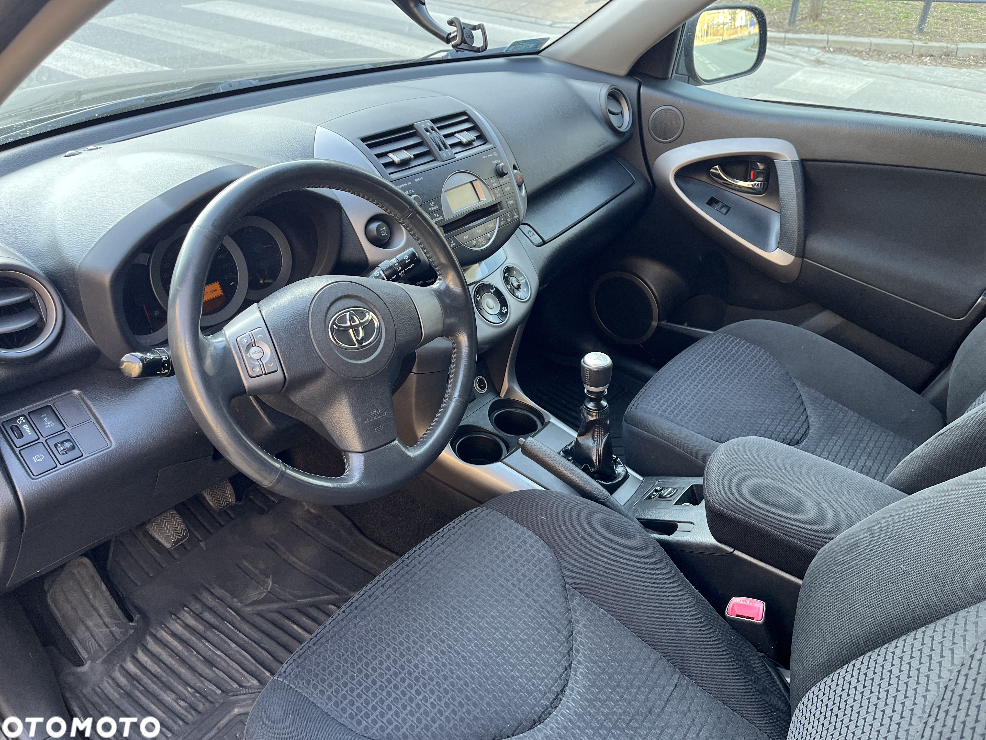 Toyota RAV4 2.2 D-4D Sol - 13
