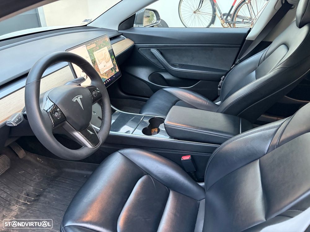 Tesla Model 3 Standard Range Plus RWD - 2