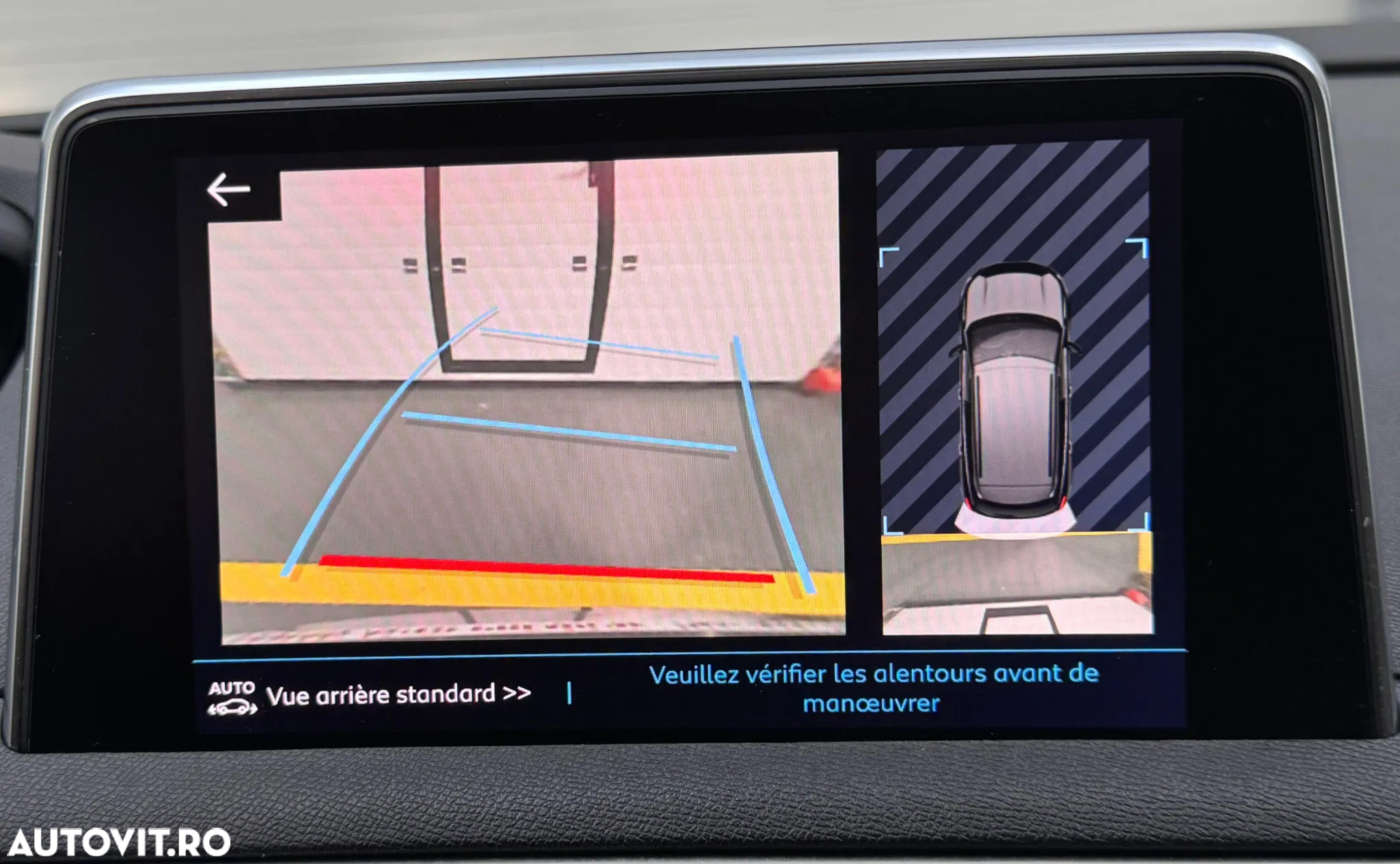 Peugeot 3008 Plug-In Hybrid 225 e-EAT8 GT - 28