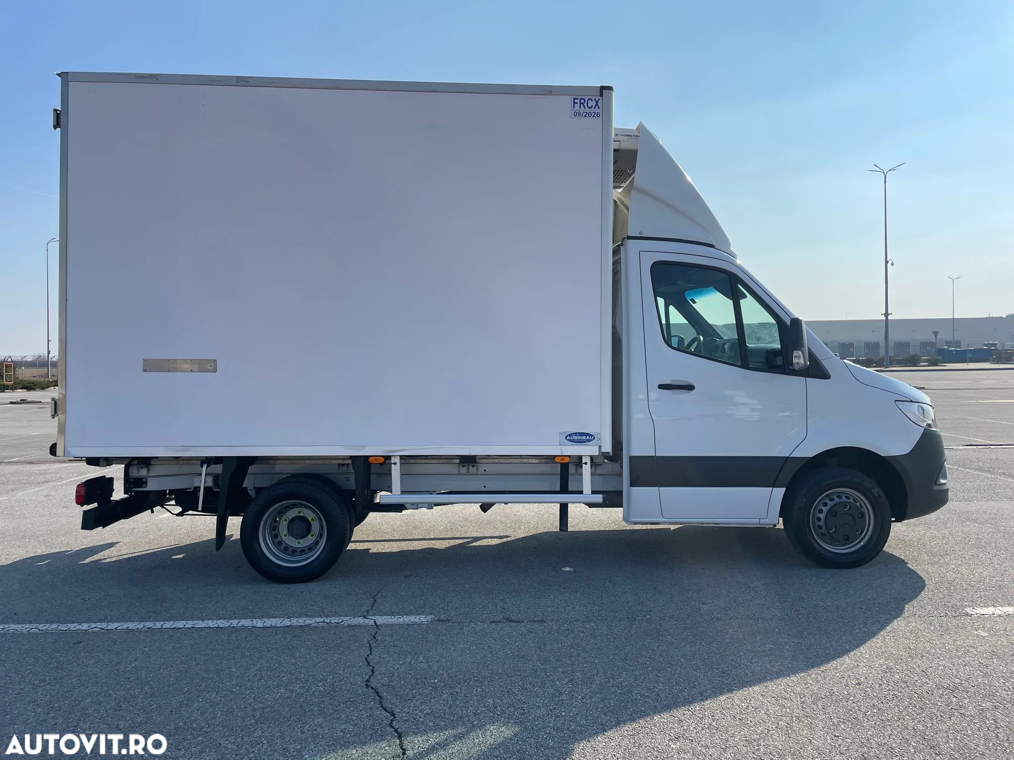 Mercedes-Benz Sprinter - 26