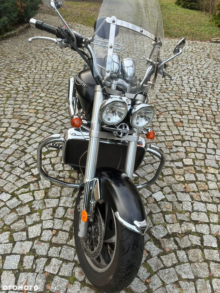 Triumph Rocket - 3