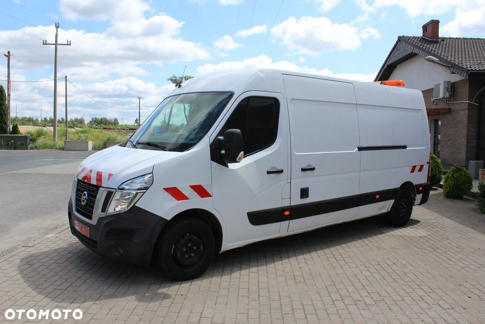 Nissan NV400 - 3