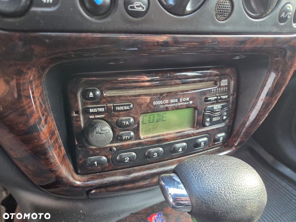 Ford Scorpio 2.9-24 Ghia - 21