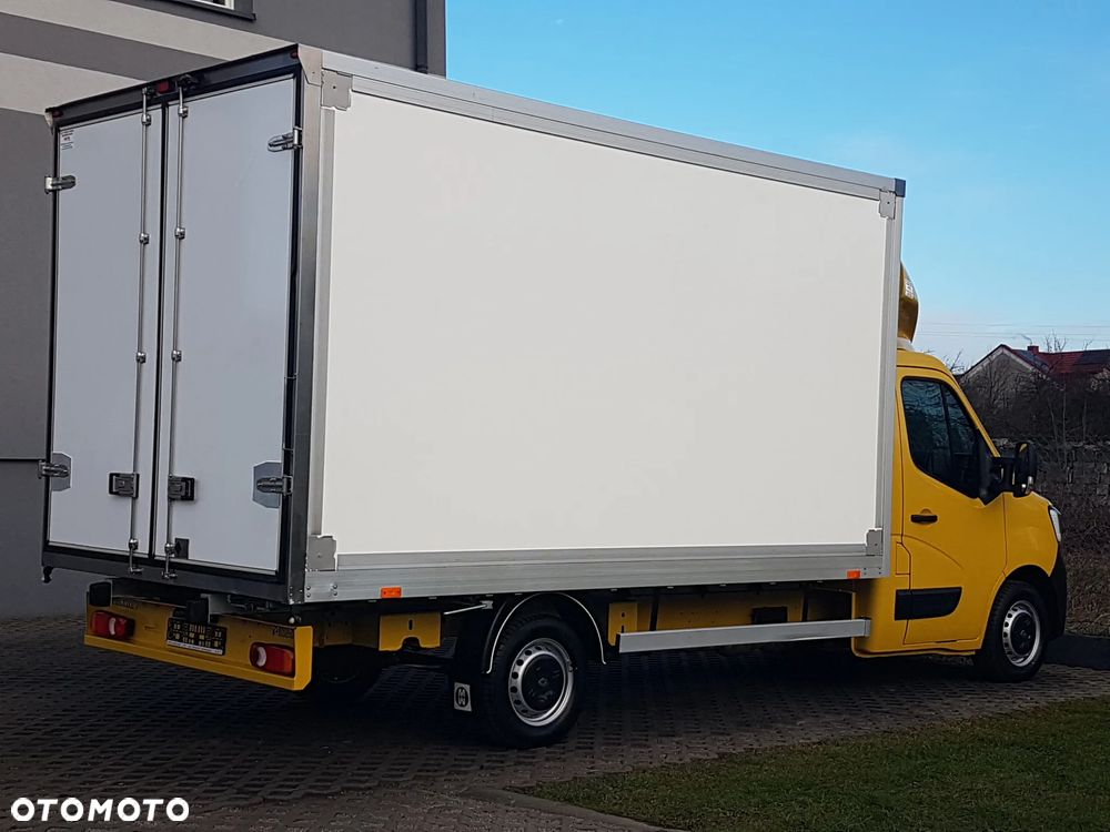 Renault MASTER KONTENER 8EP 4,23x2,25x2,25 KLIMA MANUAL KRAJOWY 6-BIEGÓW - 4