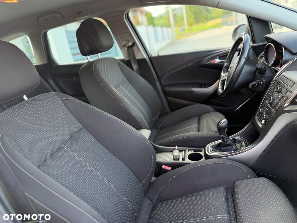 Opel Astra 1.4 Turbo Active - 10