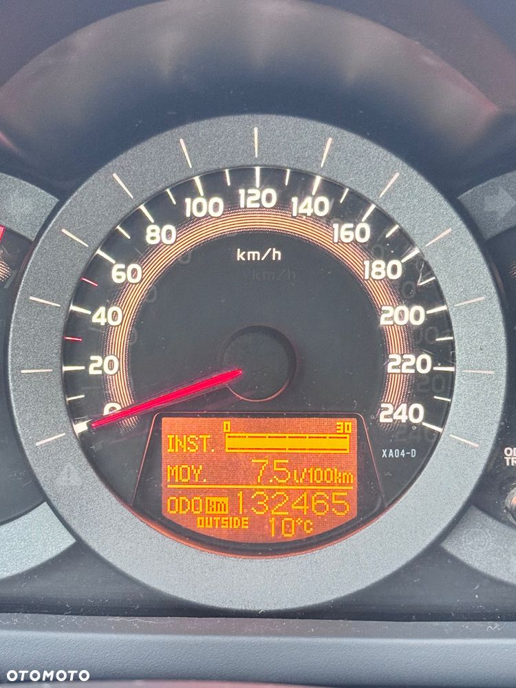 Toyota RAV4 - 26