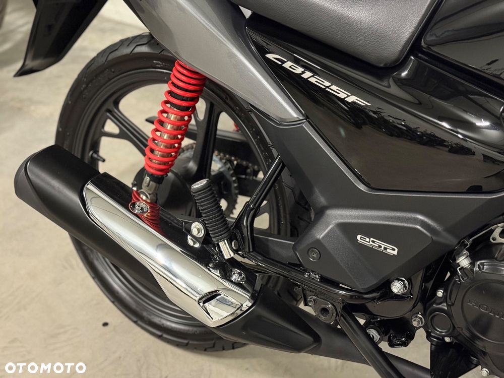 Honda CB - 15