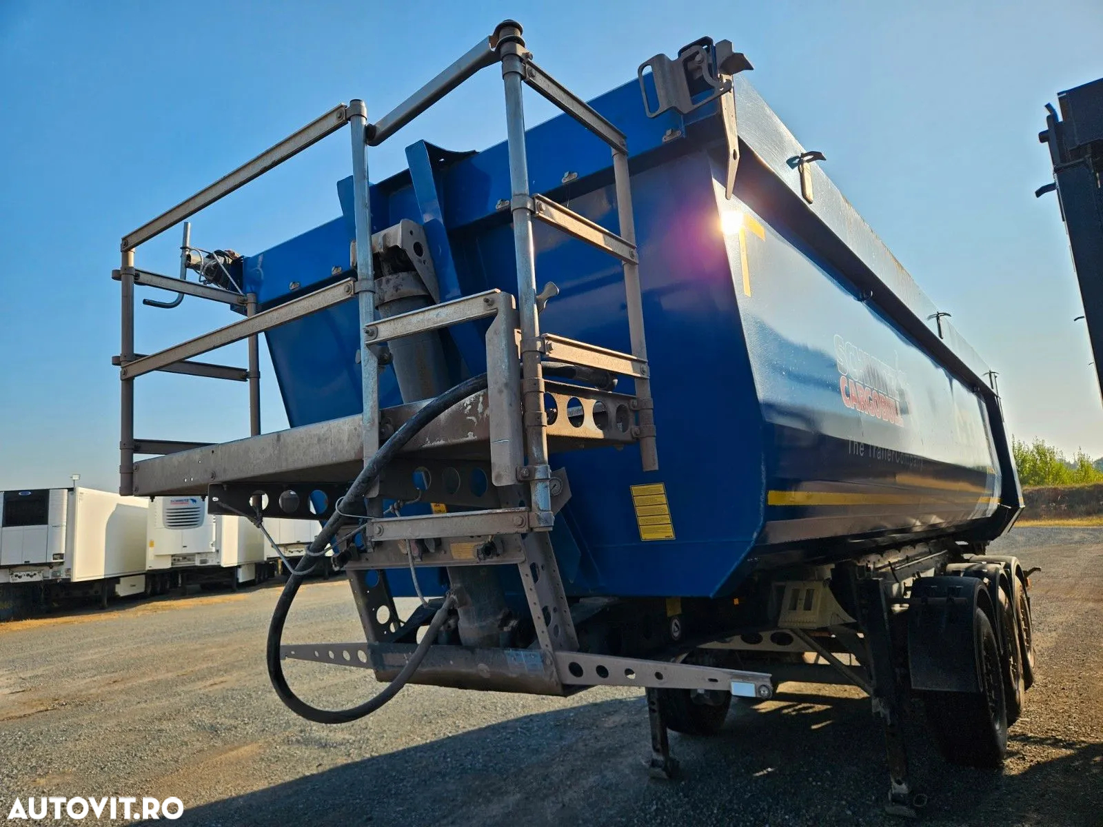 Schmitz Cargobull SGF*S3 - 2