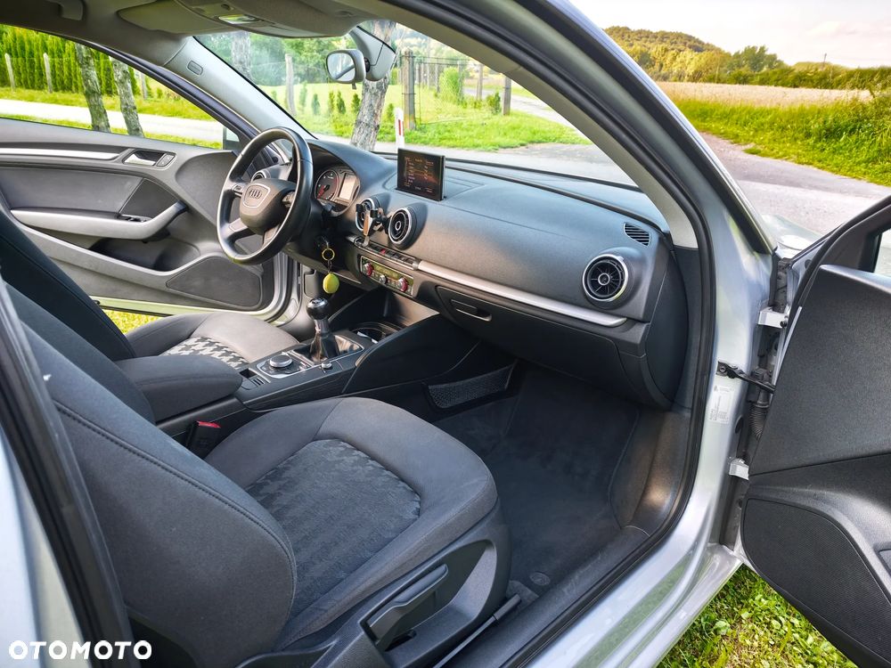 Audi A3 3-drzwiowe 1.6 TDI - 15