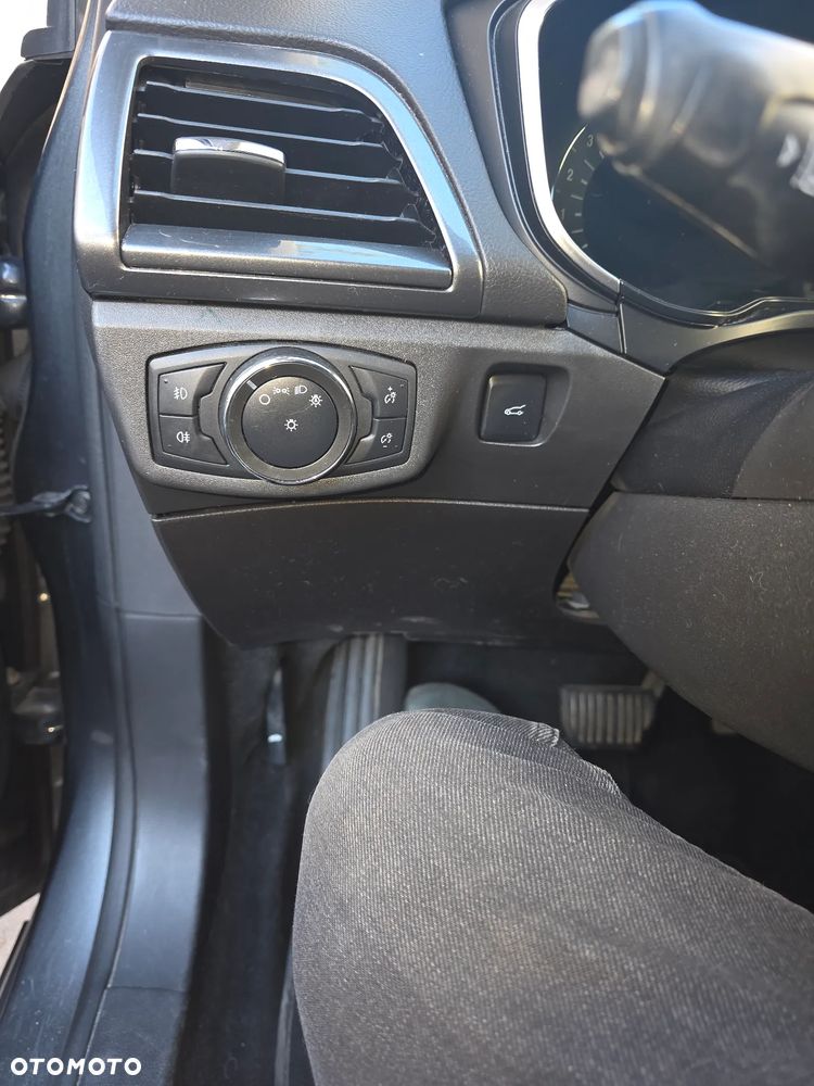 Ford Mondeo 2.0 EcoBlue Titanium - 16