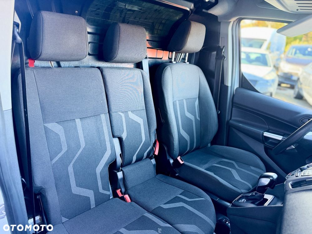 Ford Transit Connect - 17