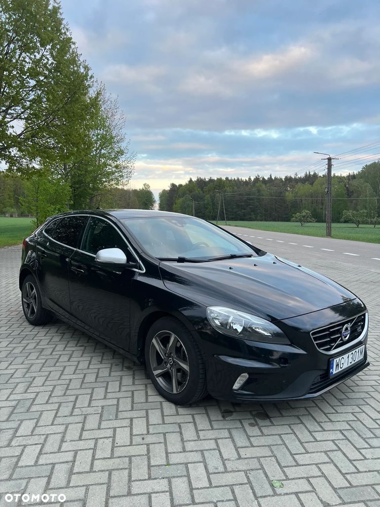 Volvo V40 D4 RDesign - 2