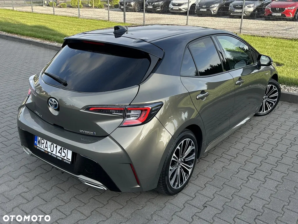 Toyota Corolla - 24